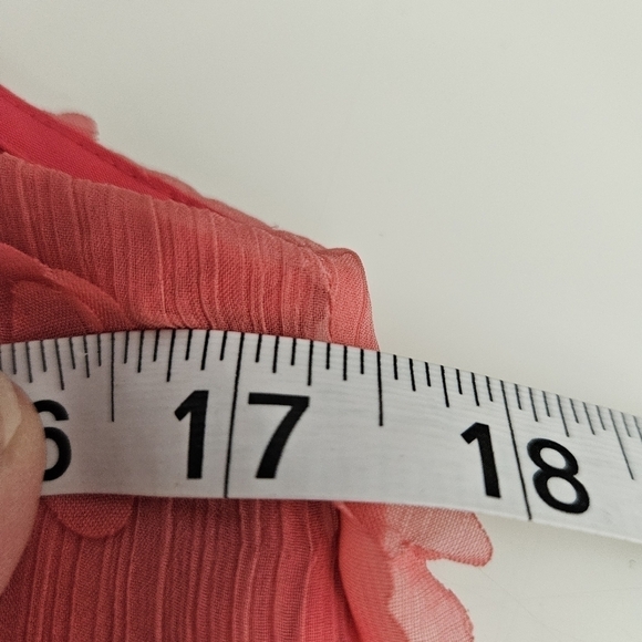 Karl Lagerfeld Paris Solid Floral Coral Applique Shift Sz 4 - Picture 8 of 9